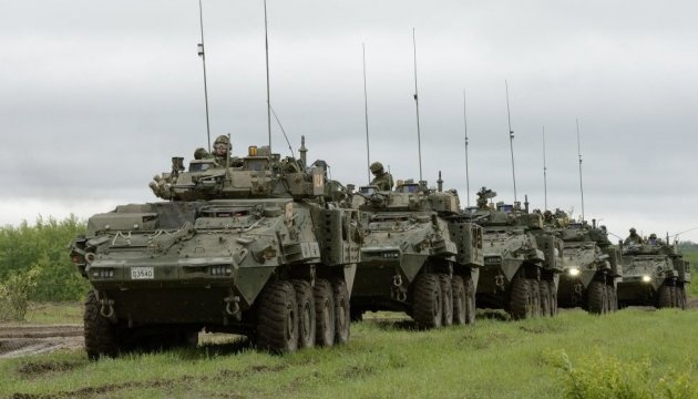 Ukraine, Canada draw up contract for military vehicle supply