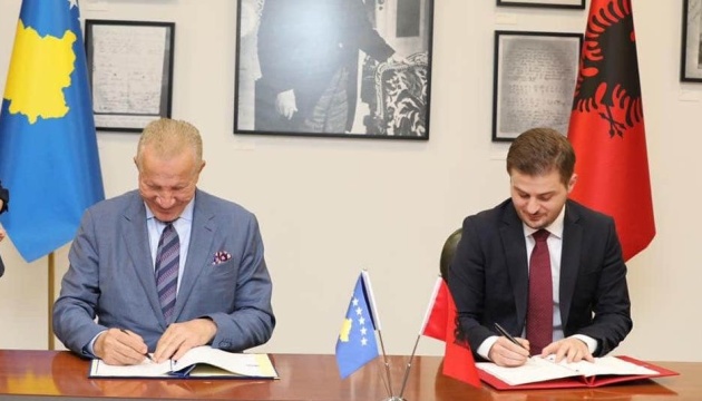Косово та Албанія домовилися про спільну зовнішню політику та посольства