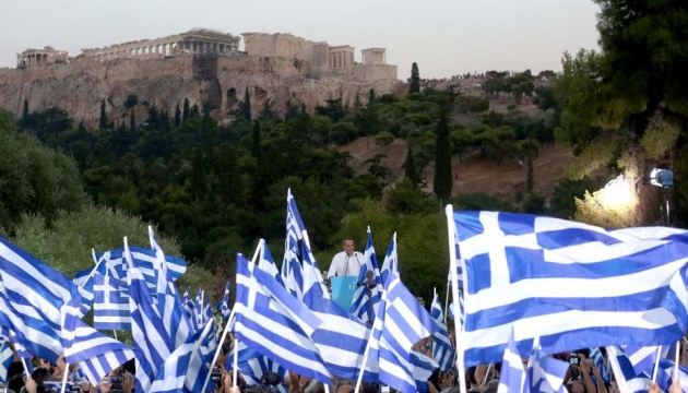 Більше третини греків готові голосувати за опозицію на виборах