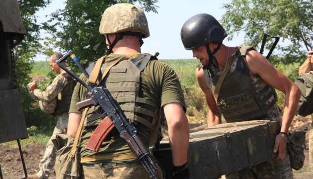 Donbass: Besatzer brechen 7 Mal Waffenruhe, ein Soldat verwundet