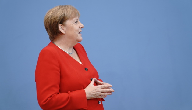 Меркель обговорила з Лукашенком ситуацію на кордоні ЄС із Білоруссю