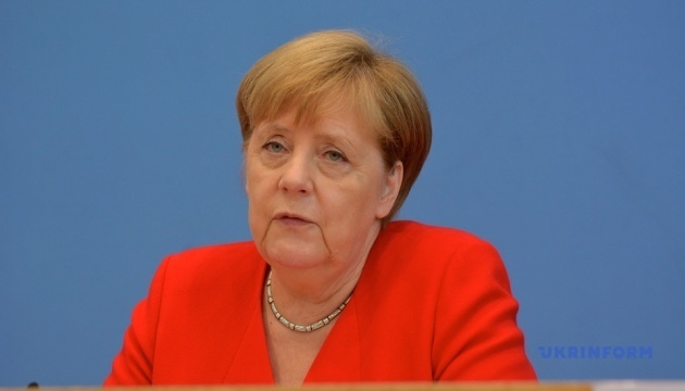 Меркель запевнила китайських інвесторів у підтримці