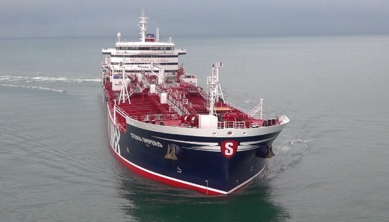 Канада вимагає від Ірану негайно звільнити британський танкер “Імперо”