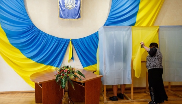 Голова спостерігачів від Європарламенту позитивно оцінив вибори в Україні