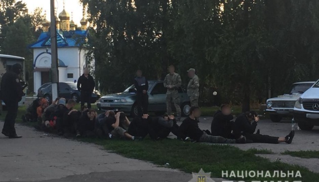 На Харківщині затримали 46 рейдерів, які намагалися 