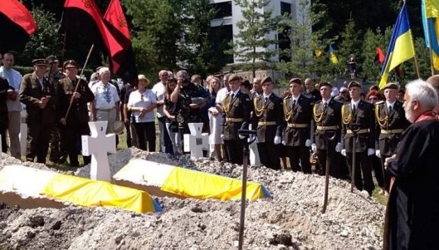 Міноборони перевірить обставини перепоховання учасників Другої світової на Львівщині