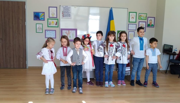 Українські школи в Туреччині набирають учнів на новий навчальний рік