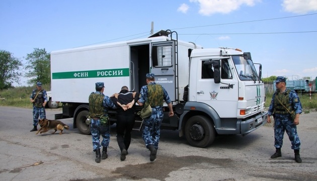 За час окупації Росія етапувала з Криму 60 політв'язнів