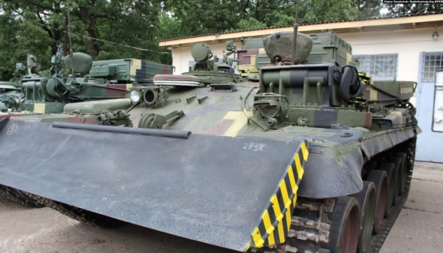 Львовский бронетанковый получил 64 миллиона прибыли за полгода