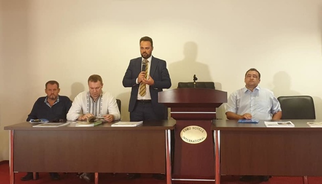 Роль періодики у збереженні української ідентичності обговорили на конференції в Бухаресті
