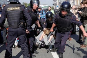 Три события мира. Крах с последствиями, маневры Трампа и произвол по-московски