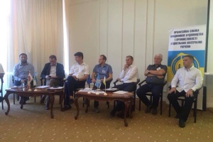 «Молоді треба дати можливість гідно і легально заробляти на будмайданчиках в Україні», – голова НЕБАУ Віктор Лещинський