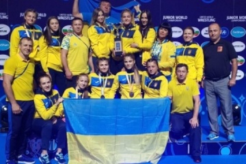 Українські борчині стали третіми на чемпіонаті світу серед юніорів у Таллінні