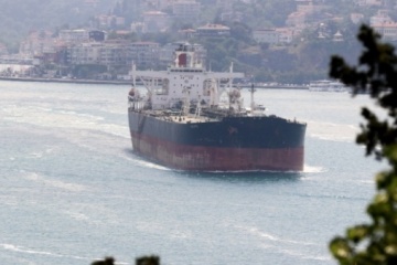 Двоє українських моряків померли на танкері в Чорному морі