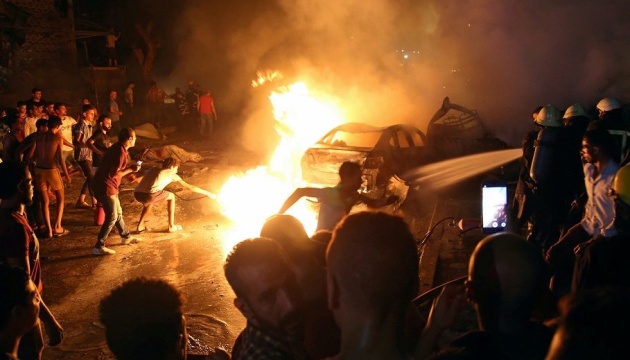 У Каїрі зіткнулися та вибухнули автомобілі, 19 загиблих