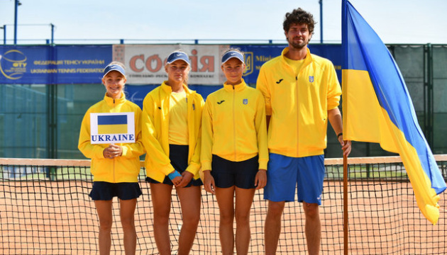 Українські тенісистки-юніорки програли у чвертьфіналі чемпіонату світу