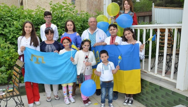 Українці в Азербайджані запрошують діаспору підтримати флешмоб до Дня прапора України