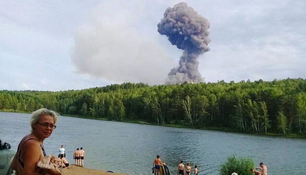 У Росії загасили пожежу на військовому складі