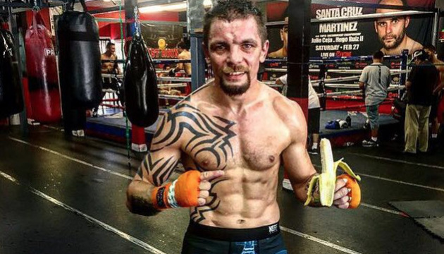 Український боксер Редкач готується до бою з Бронером