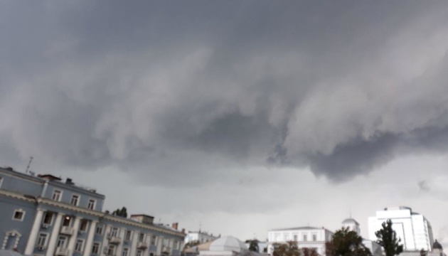 Storm warning declared in Kyiv and its region
