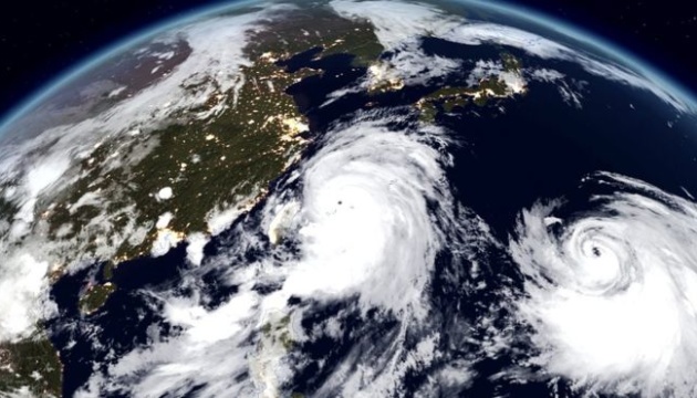 До узбережжя Китаю наближається потужний тайфун 