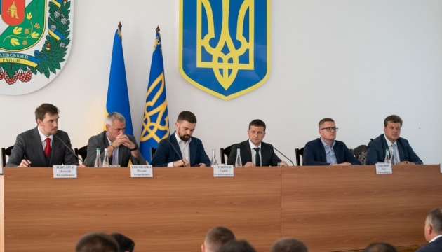 Präsident Selenskyj stellt neuen Leiter der Staatlichen Regionalverwaltung von Schytomyr vor