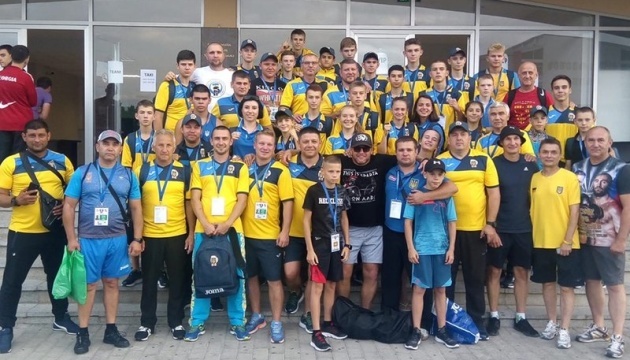 Українські боксери привезли із Тбілісі 25 медалей чемпіонату Європи серед школярів