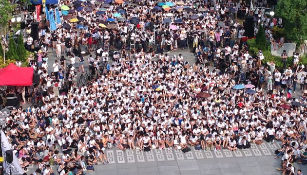 Влада Гонконгу відхилила вимоги протестувальників