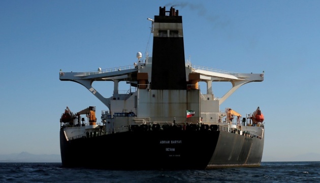 Греція закрила порт для іранського танкера, який підозрюють у контрабанді нафти в Сирію