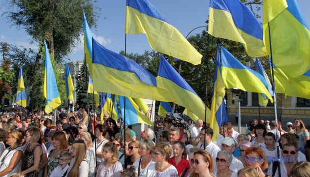 ウクライナ独立記念日、各地のお祝いの様子