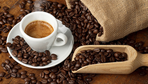 Кава стрімко дорожчає через сильну посуху в Бразилії - WSJ