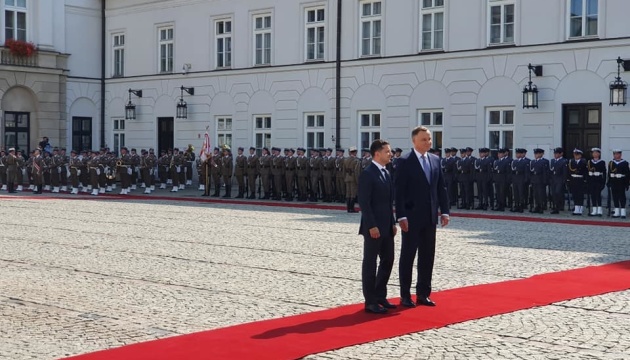 Zelensky and Duda meet at Presidential Palace in Warsaw. Photos