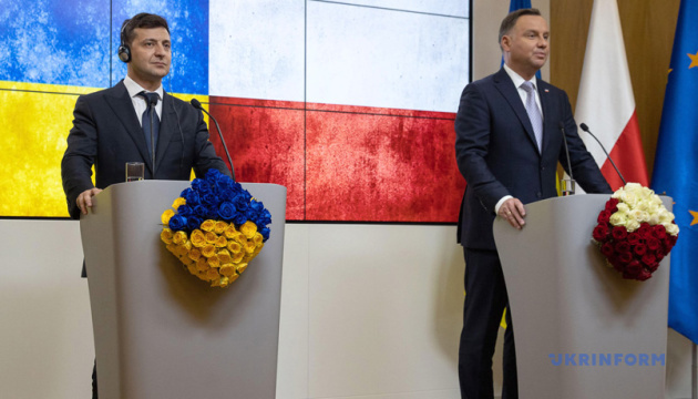 Duda nach Treffen mit Selenskyj: Sanktionspolitik gegen Russland soll fortgesetzt werden 