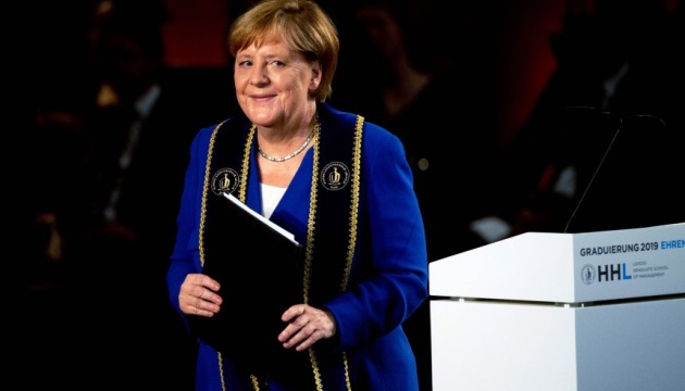 Меркель натякнула, чим займатиметься на пенсії