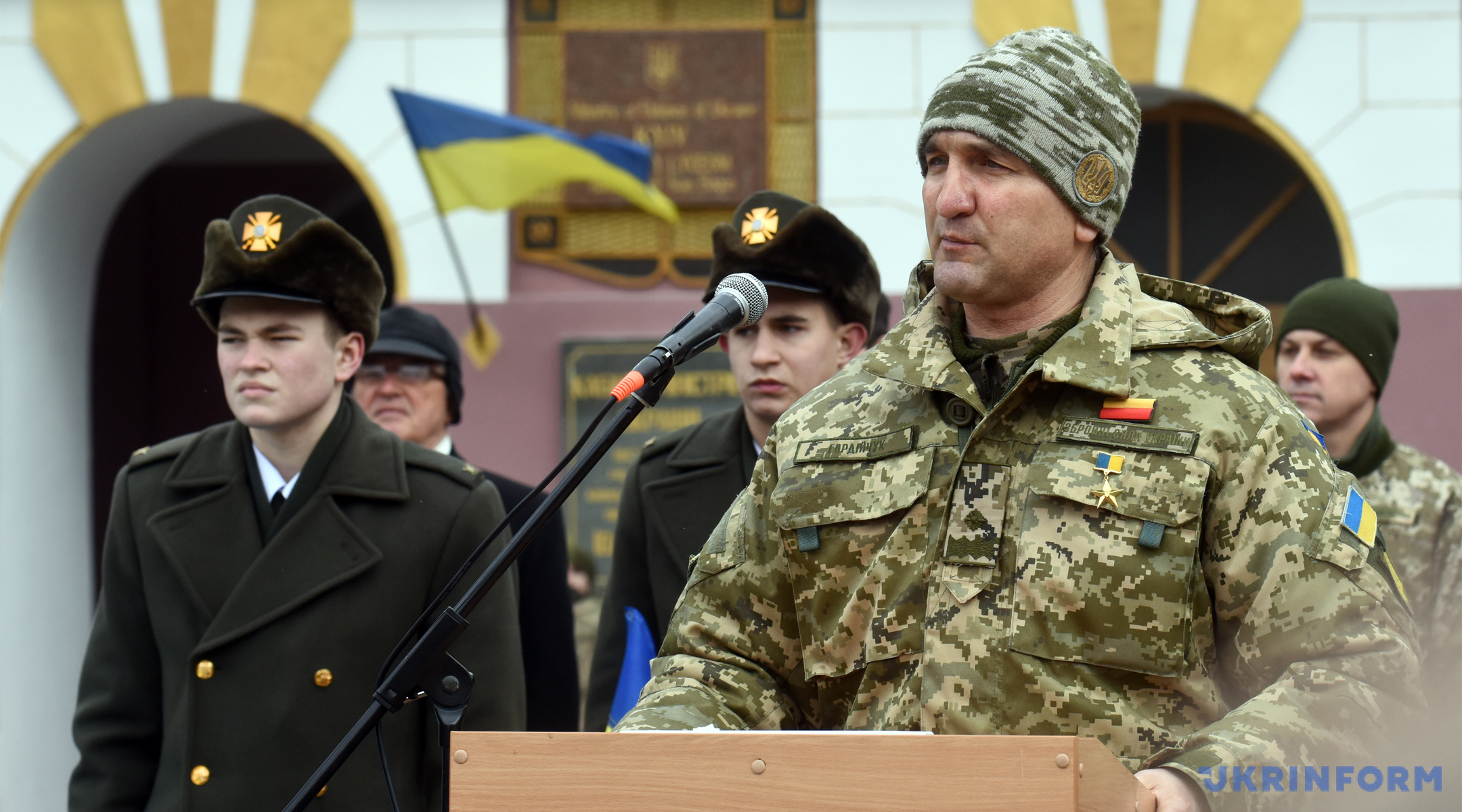 https://static.ukrinform.com/photos/2019_09/1569077116-419.jpg?0.6798324746496527