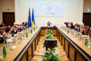 Чи може влада бути відкритою для суспільства, “закрившись” від преси