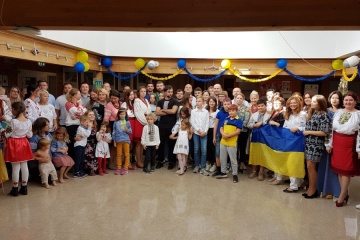 Учні української школи в Норвегії творчо привітали громаду з Днем Незалежності