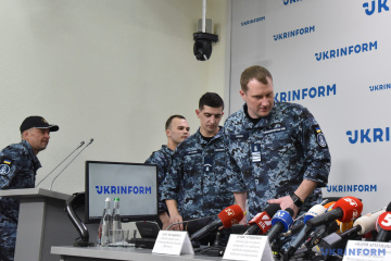 Россия не запрещала въезд 24 украинским морякам - Полозов