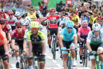 Словенський велогонщик Рогліч став переможцем Vuelta-2019