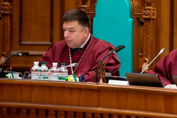 Zelensky a signé un décret suspendant le président de la Cour constitutionnelle de ses fonctions