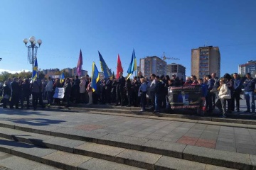 У Черкасах підприємці протестували проти введення касових апаратів