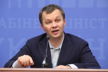 Милованов — про ринок землі: Треба боятися не іноземних, а