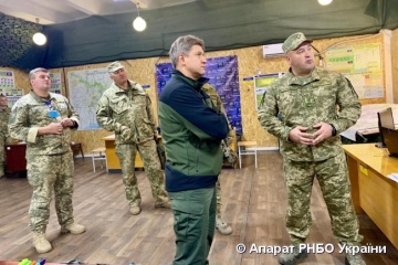 Данилюк проверил мост в Станице и дал