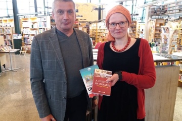 Бібліотеки Фінляндії поповнюються книгами про Україну завдяки новій кампанії