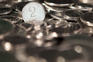 Нацбанк ослабил курс гривни до 24,09