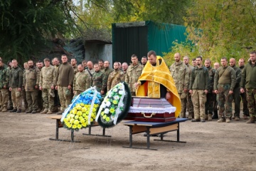 Біля Бахмута попрощалися із загиблим на Донбасі нацгвардійцем