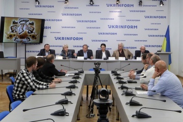 7 чудес України: благодійники боротимуться з “історичною” пропагандою туризмом