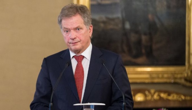 Вимоги Кремля обмежити розширення НАТО непокоять Європу - президент Фінляндії