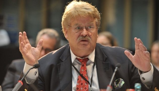 European Commission appoints Elmar Brok as adviser on relations with Ukraine