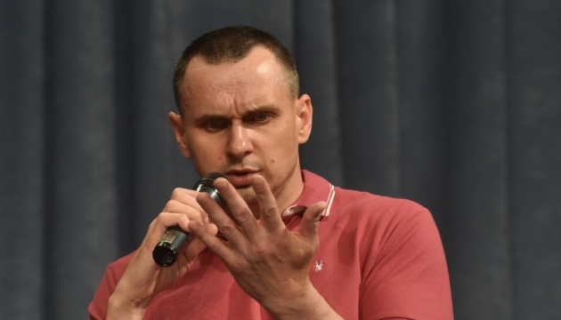 Сенцов видасть щоденник про 145 днів голодування, який вивіз із російської в’язниці